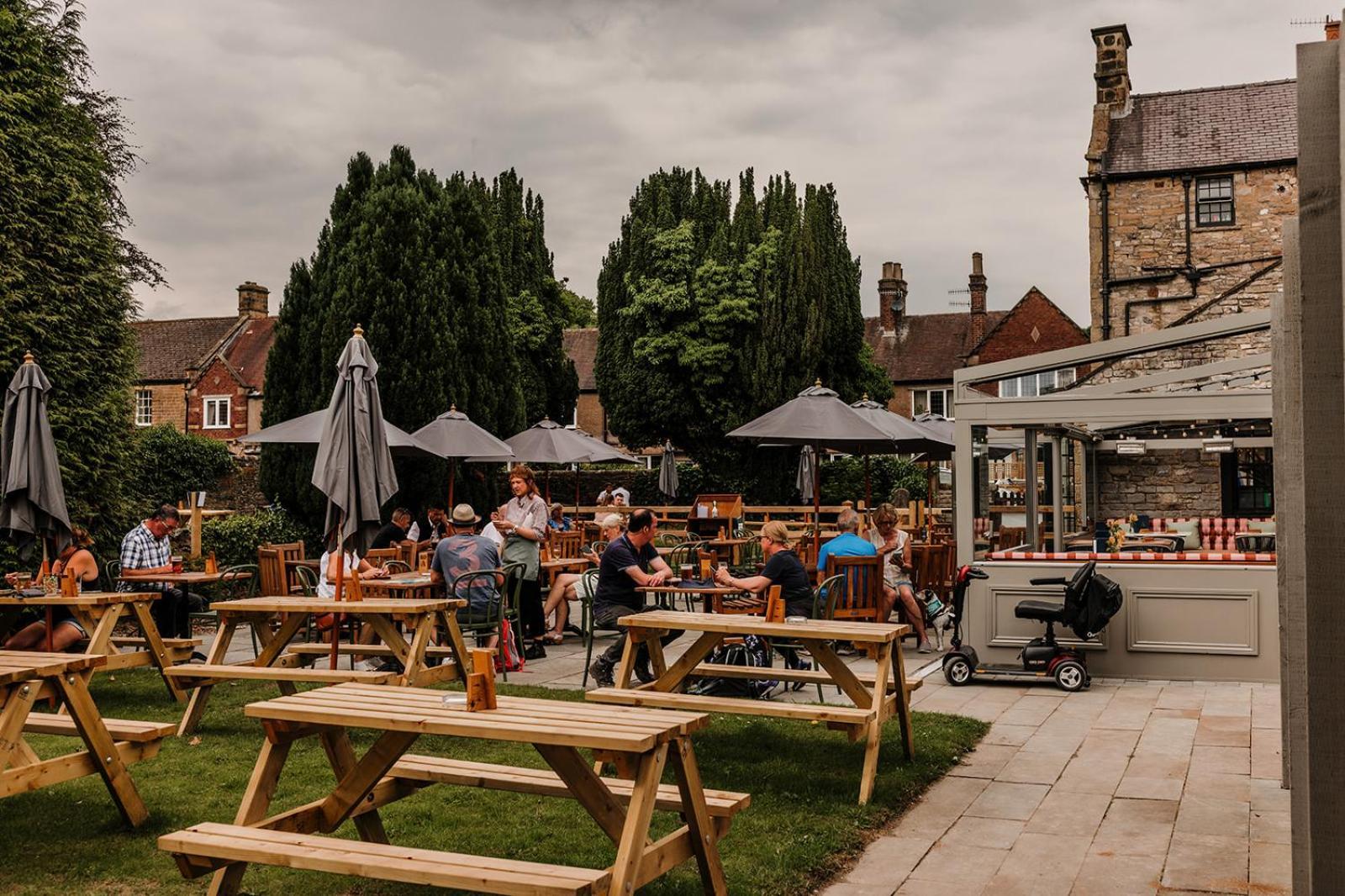 فندق The Ashford Arms المظهر الخارجي الصورة